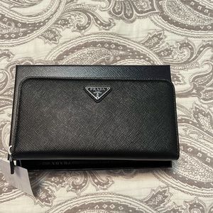 Prada Black Saffiano Leather Organizer Wallet